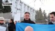 СЪПРИЧАСТНОСТ: Журналисти на протест пред руското посолство в защита на журналистката Марина Овсянни