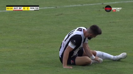 Два пъти Димитър Илиев поиска дузпа, два пъти глас в пустиня