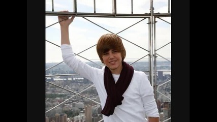 Justin Bieber - Bigger (таккаа щее пеее Бийбър след време ;dd ) 