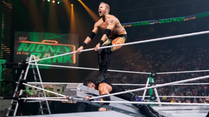 Money in the Bank Ladder Match for a World Heavyweight Title Contract: WWE Money in the Bank 2010 (Full Match - WWE Netw