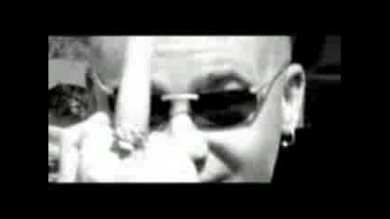 Disturbed - Down With The Sickness