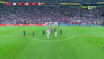 Меси изведе Аржентина напред в резултата с гол от дузпа