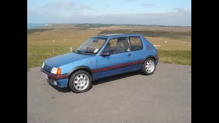 Blue Peugeot 205 Gti - Част 2