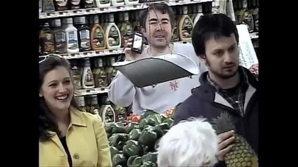 Магазин за хранителни стоки и Музикални 