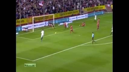 Невероятно спасяване на Iker Casillas! (real Madrid-sevilla)