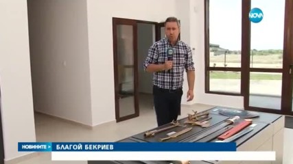 Разходка из най-голямата тракийска могила в България