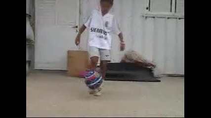 10 years old Ronaldinho 