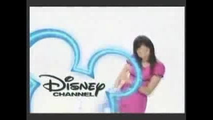 Paulina - Estas Viendo Disney Channel 