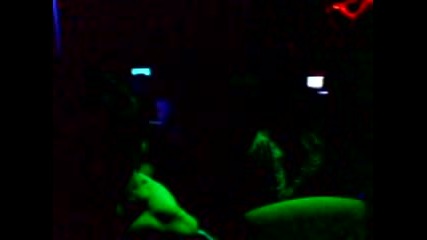 moeto koledno partyy