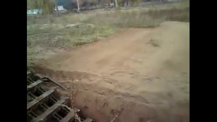 Машина за копаене на канали На Трактор Т-150 Пзм