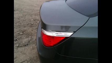 Bmw E60 automatic trunk lid