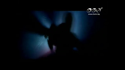 Дълго очаквания вече е в ефир !!!!софи Маринова - Зараза Official Video 2010 