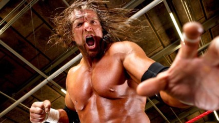 25 cosas que no sabías sobre Triple H: WWE List This!
