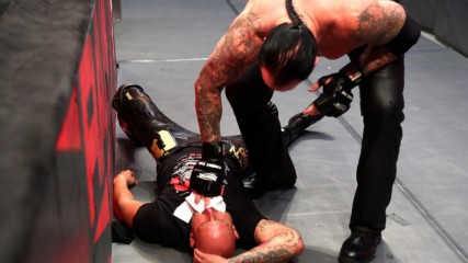 The Undertaker pummels The O.C. at WrestleMania signing: Raw, March 16, 2020