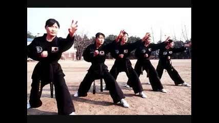 Жени от специалните части на Южна Корея