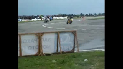 Долна Митрополия