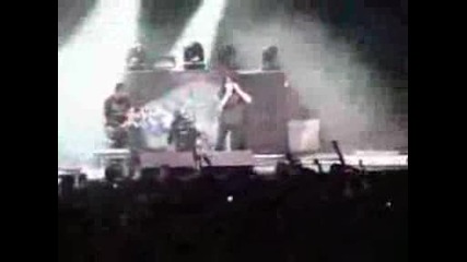 Three Days Grace - Time Of Dying - ( Live ) - 2