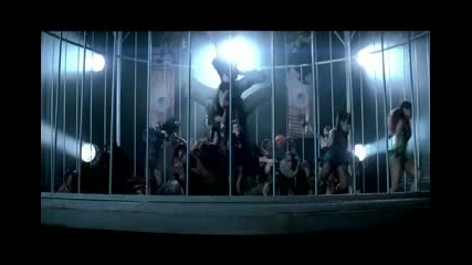 Miley Cyrus - Cant Be Tamed