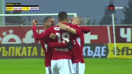 Ивайло Чочев дава ранен аванс на ЦСКА 1948