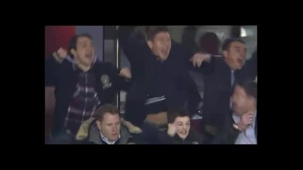 Steven Gerrard Acts Like A Fan 