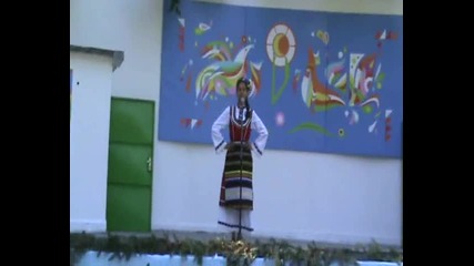 Веса Иванова - Фолклорни празници "славееви нощи" - 2012