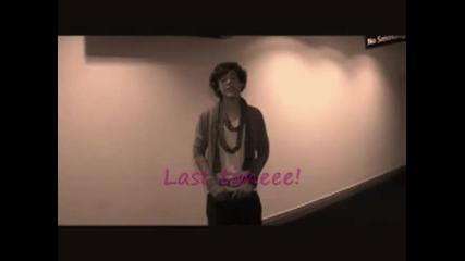 One Direction - Harry Styles пее Lately на Stevie Wonder