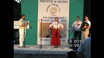 Елица Неделчева.на конкурса с песните на Б.добрева..