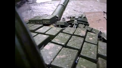 Руски танк и кал
