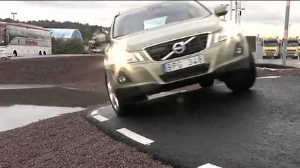 Volvo Xc60 on the Test Track