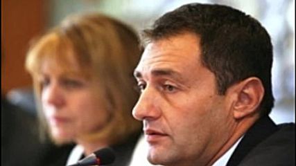 Свилен Нейков за щангите