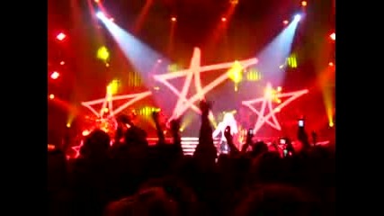 Avi - Sk8er Boi Live Rulzz