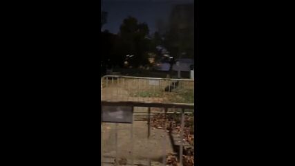 Нападения, сблъсъци, ранени полицаи и журналисти в изборния ден в Сърбия
