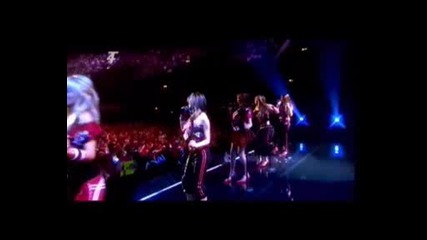 Girls Aloud - Sound of The Underground( Live at Christmas In Popworld) 