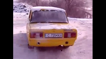 Vaz 2105 and snow 