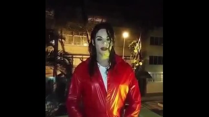 Дори и самият Майкъл Джексън пое предизвикателството Ice Bucket Challenge
