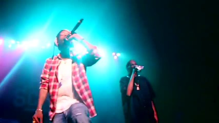 Snoop Dogg and Wiz Khalifa ( Feat. ) Juicy J - Smokin On ( Mac & Devin Go to High School )