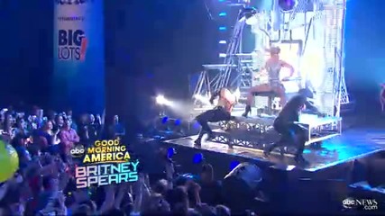 Britney Spears - Hold It Against Me Live Gma
