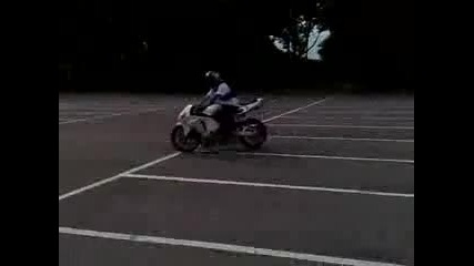 Stunt - Bike Practise Honda Cbr