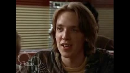Moms Got а Date with а Vampire