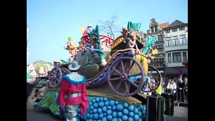 Цветен карнавал в Мехелен