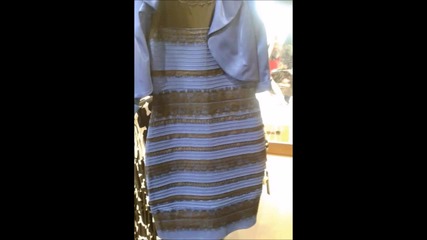 Какъв цвят е роклята ?? Странна снимка подлуди света !