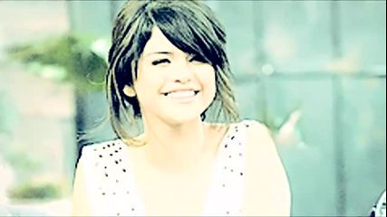 Selena Gomez - You're Beautiful... It's true