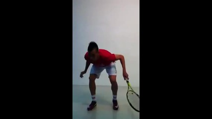 Ел Шаарави от Милан!! Вижте какво може с топка за тенис