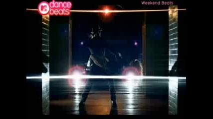 Mickey Modelle Ft. Jessy - Dancing In The Dark