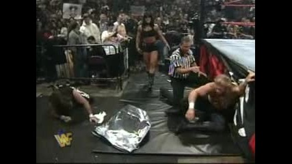 Raw 9.22.1997 - Cactus Jack vs Triple H