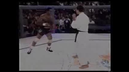 Ufc 1 : Royce Gracie vs Art Jimmerson