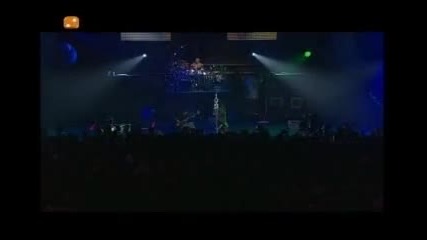 Korn - Munky and Fieldy (live at montreux festival switzerland '04)