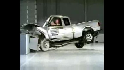Crash Test - Ford Ranger