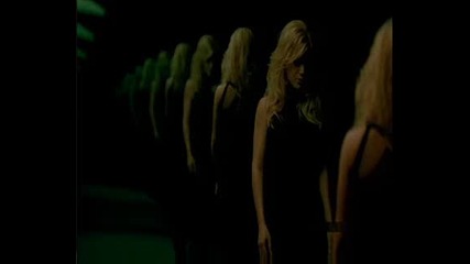 Kelly Clarkson - Because Of You