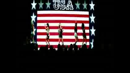 Miley Cyrus - Party In The U.s.a. - Official Music Video (hd) 